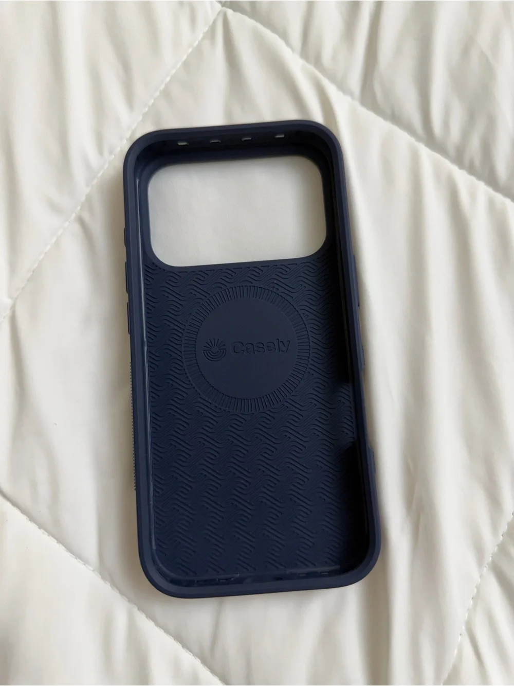 Casely iPhone 17 pro Cottage Charm Cottagecore BOLD FLEX case